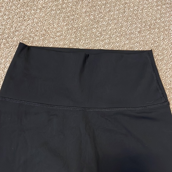 Aerie offline bike shorts size medium, never worn - Picture 4 of 8